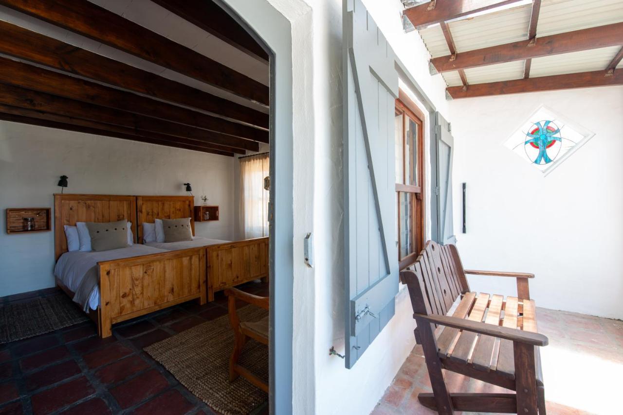 Gonana Studios & Villa Paternoster Exteriör bild
