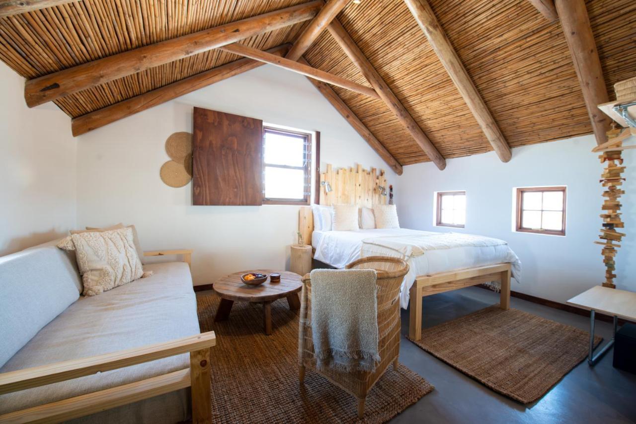 Gonana Studios & Villa Paternoster Exteriör bild