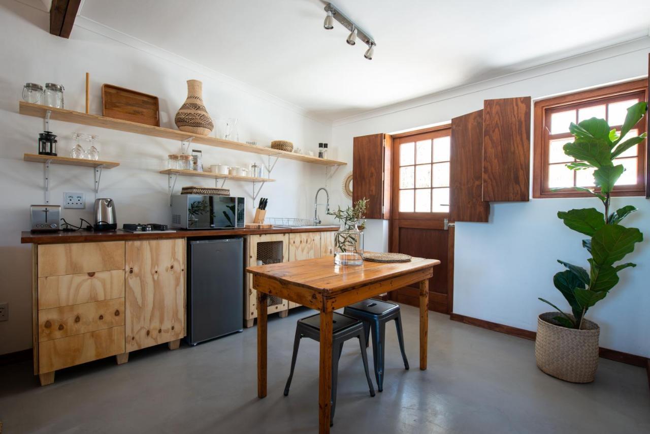 Gonana Studios & Villa Paternoster Exteriör bild