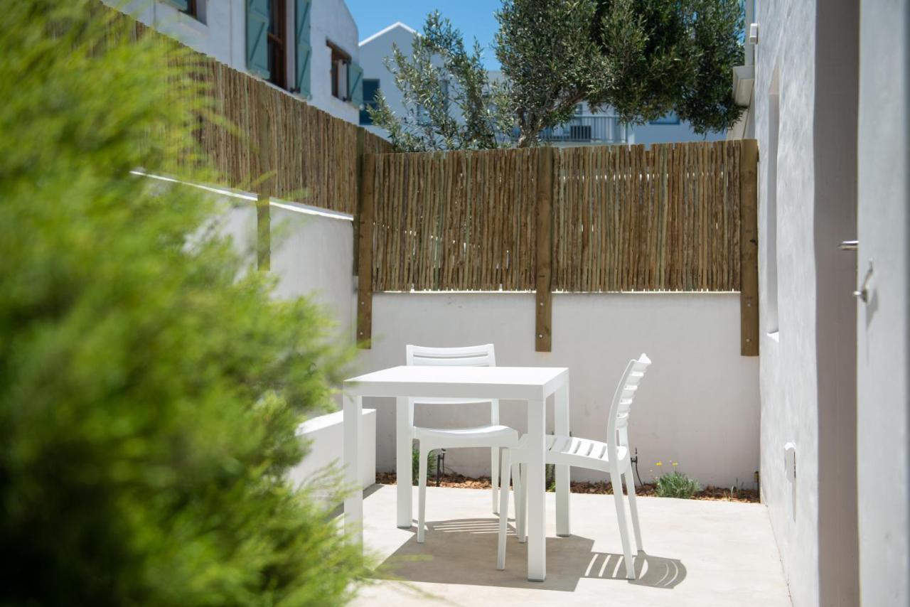 Gonana Studios & Villa Paternoster Exteriör bild
