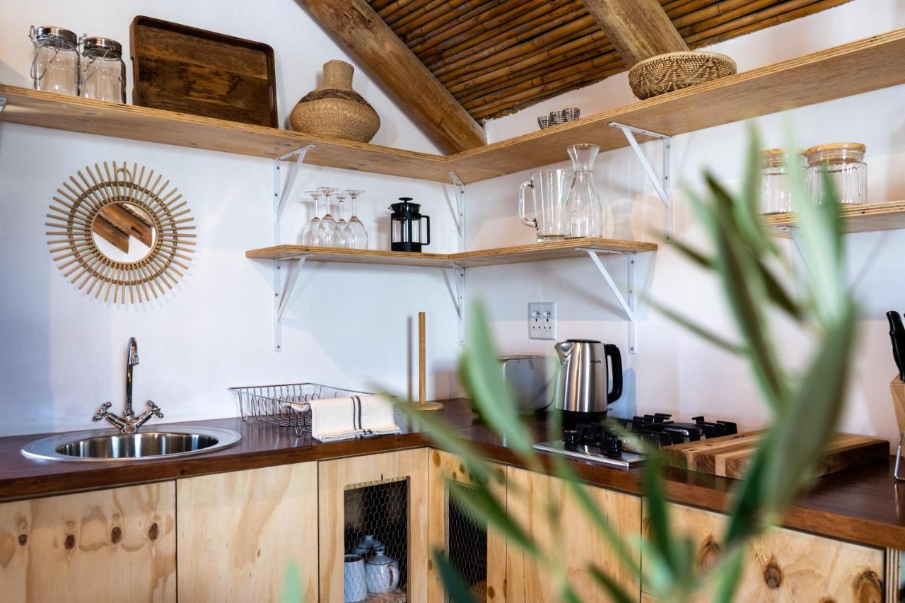 Gonana Studios & Villa Paternoster Exteriör bild