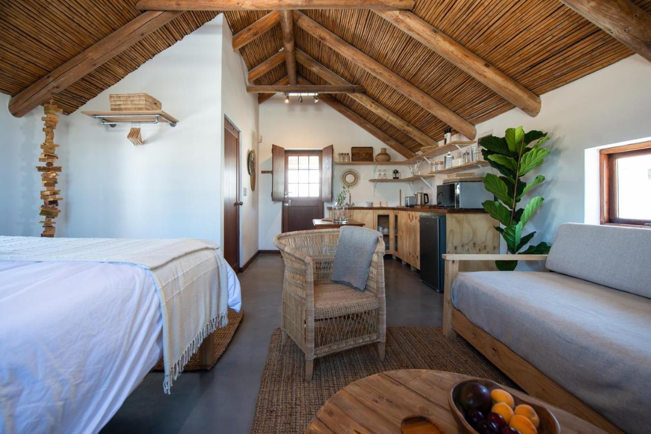 Gonana Studios & Villa Paternoster Exteriör bild